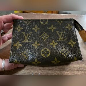 Authentic Louis Vuitton Mini Pouch 15?